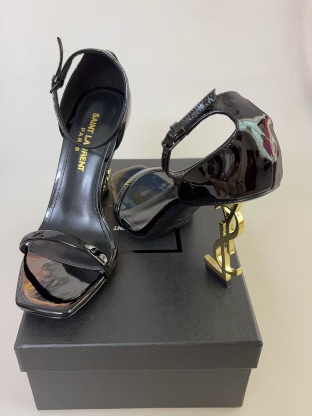 Saint Laurent Opyum YSL Logo Sandals - Black Patent - Size 39